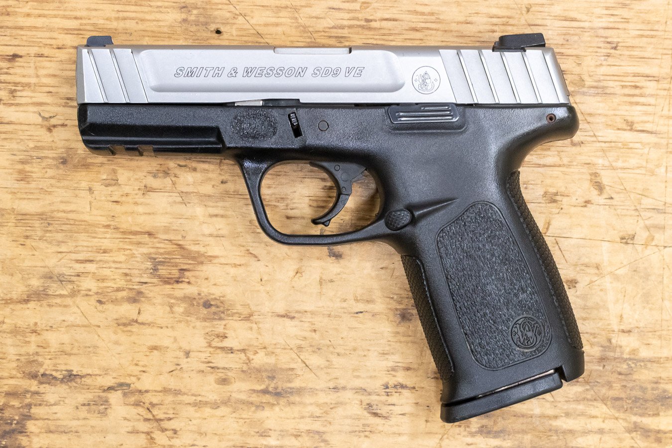 SMITH AND WESSON SD9VE 9mm 16-Round Trade-in Pistols (Good Condition)